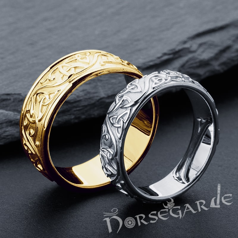 Handcrafted Celtic Heart Band - Gold