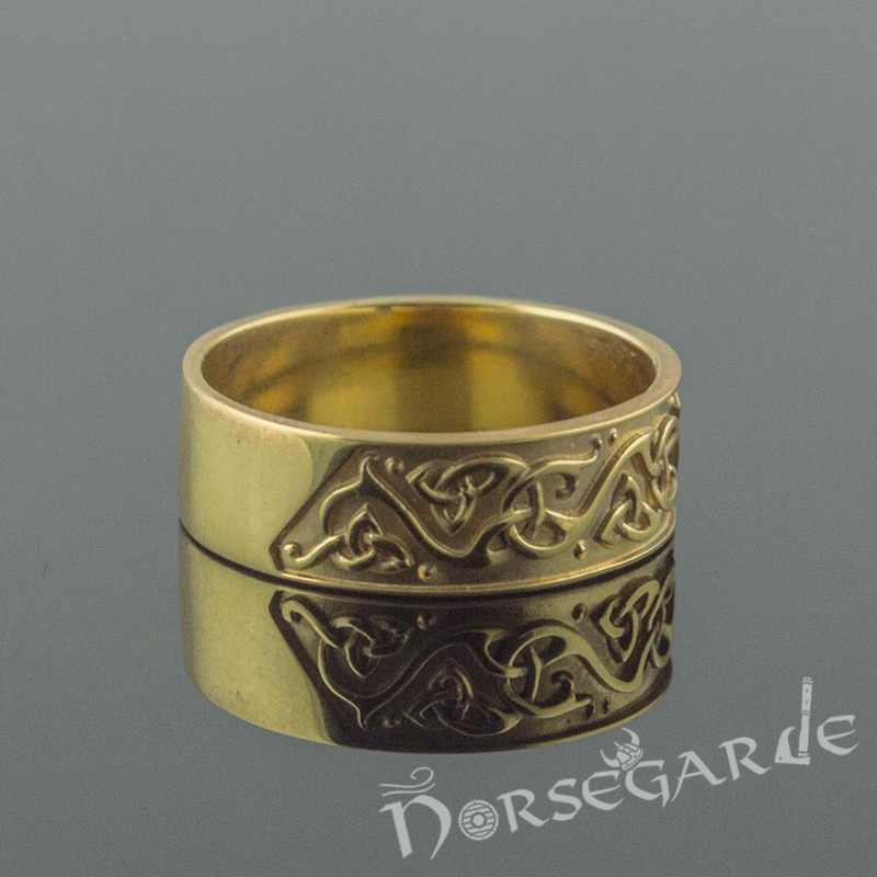 Handcrafted Urnes Art Ornamental Band - Gold