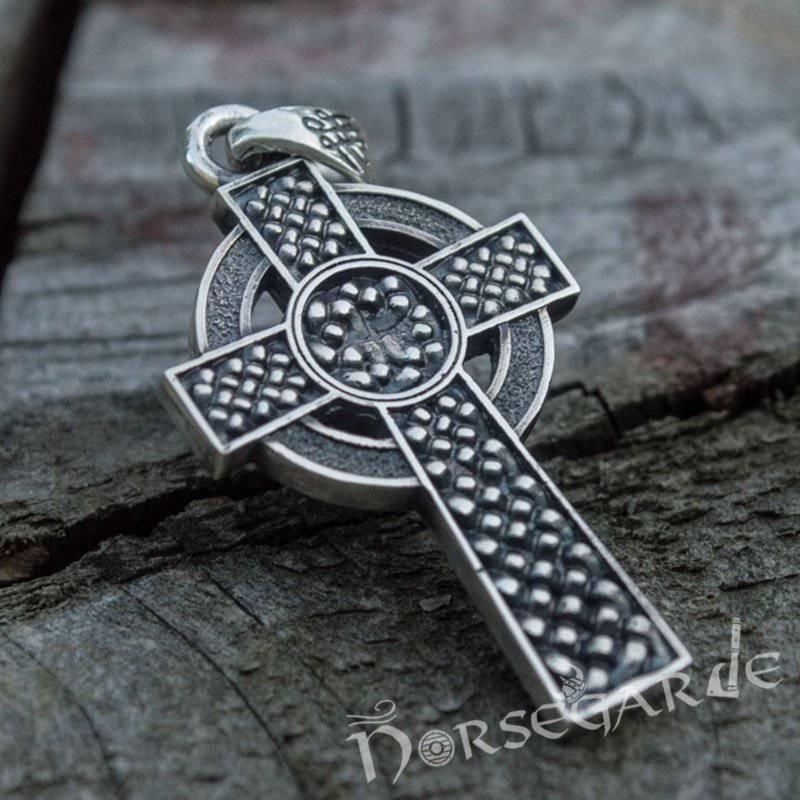 Silver Pendant Celtic Cross Triquette fashion 4cm Celtic Cross Pendant